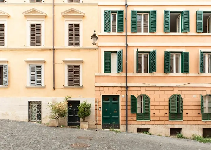 Iflat Little & Bright In Trevi Fons Trevi I Apartment